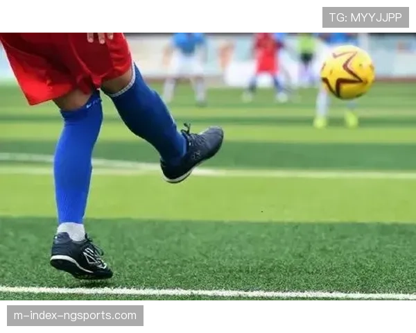 桑德兰罗夫斯86.6%球门球大脚开球 比例创联赛历史新高